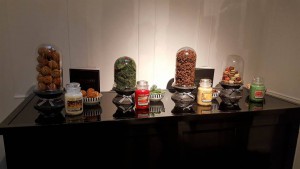 16-10-16-5-frugal-things-post-5-yankee-candles