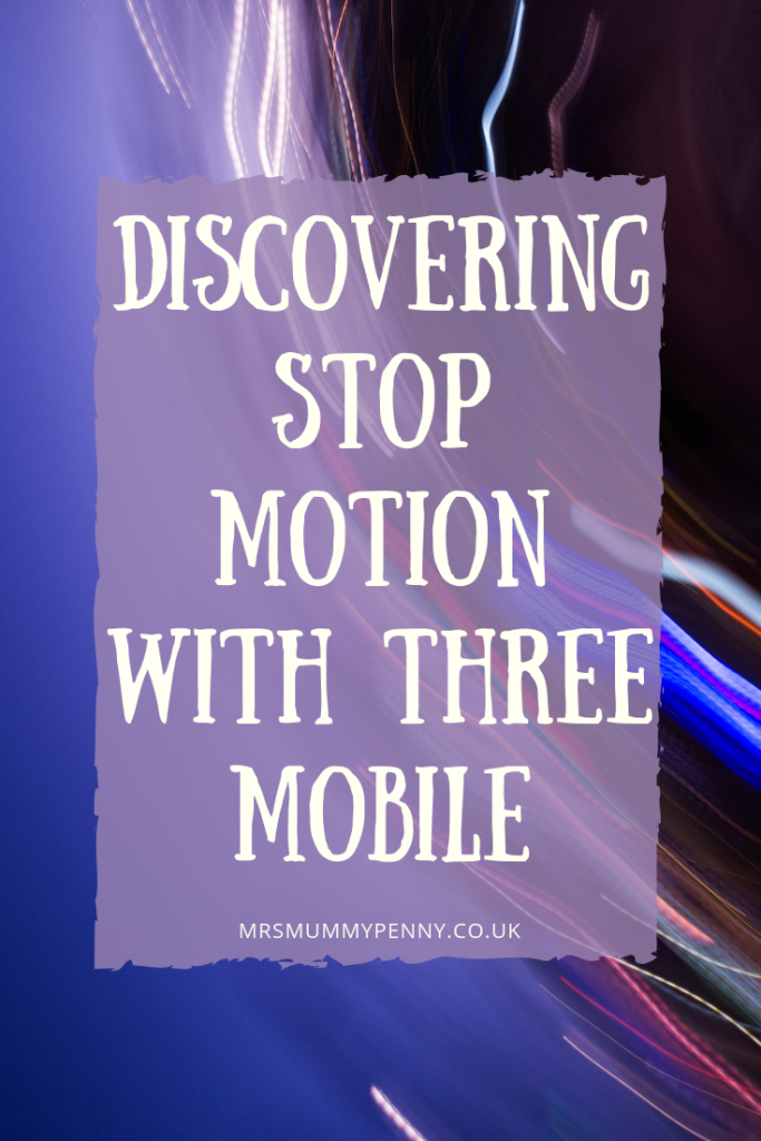 Discovering Stop Motion with Three Mobile